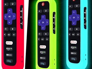 عبوات من جراب جهاز التحكم عن بعد لـ Roku ، وغطاء بطارية لجهاز التحكم عن بعد TCL Roku Smart TV Steaming Stick ، وغطاء Roku TV عن بعد من السيليكون ، وحدة تحكم واقية من السيليكون ، غطاء عالمي يتوهج في السماء الخضراء الداكنة والأزرق